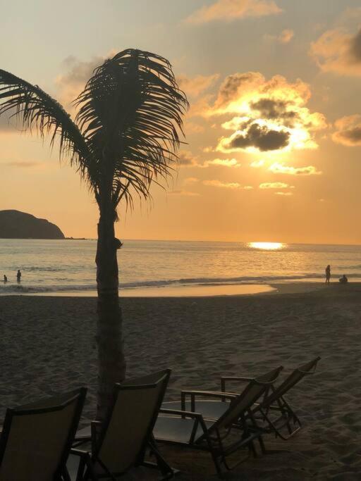 Bay View Grand Marina Ixtapa Condo En Pie De Playa Exterior photo