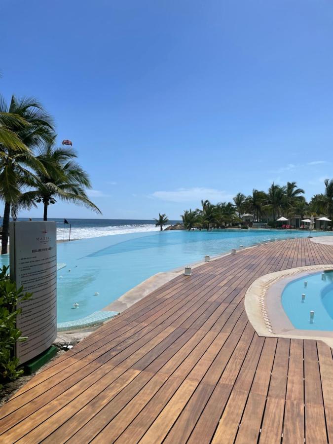 Bay View Grand Marina Ixtapa Condo En Pie De Playa Exterior photo